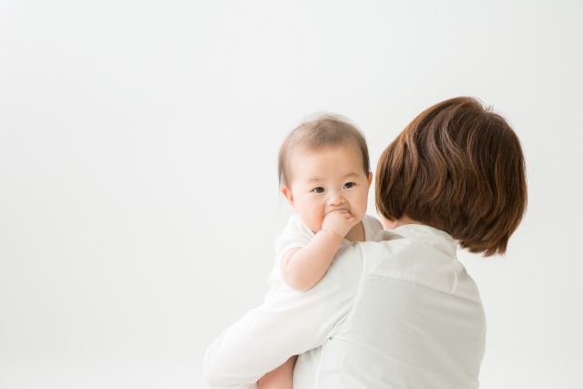 指しゃぶりをやめさせたい年齢